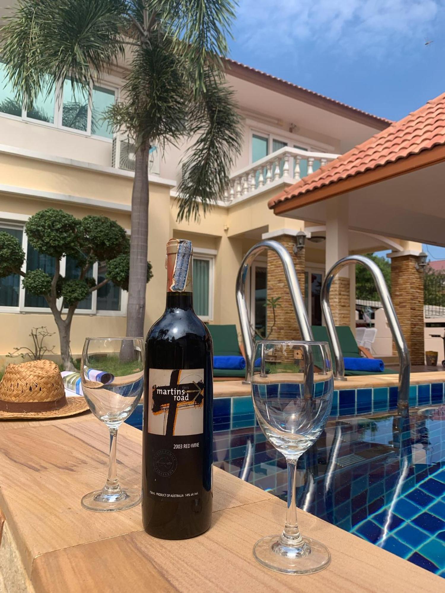 פאטאיה Yoch Pool Villa מראה חיצוני תמונה
